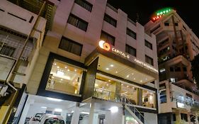 Hotel Furatt International Vadodara 3*